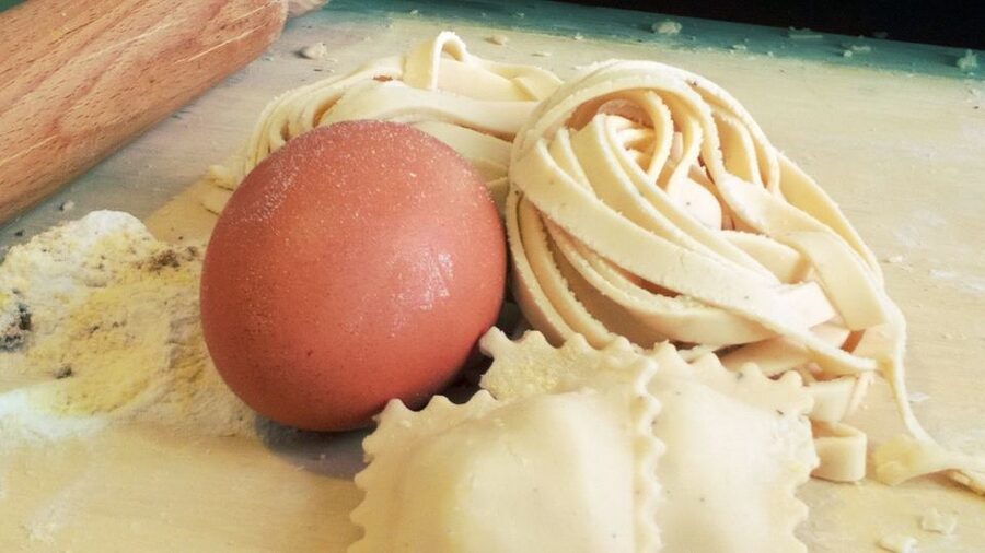 Florence: Handmade Pasta & Dessert Class with Unlimited Wine - Dietary needs and practical limits