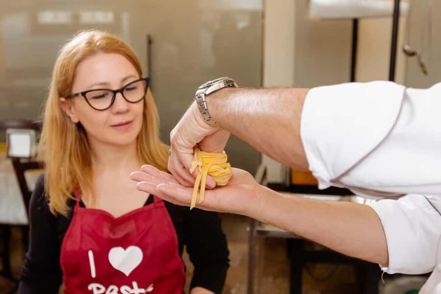 Florence: Pasta Class with Wine, Limoncello and Dessert - Egg, flour, and the first pasta dough
