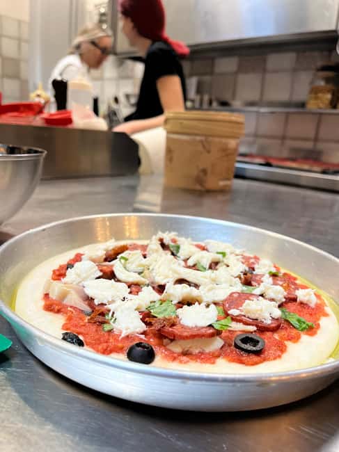 Florence: Pizza and Gelato Cooking Class - What you actually do in 2.5 hours