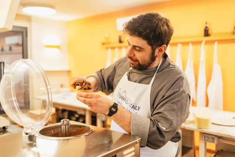 Florence: Premium Pasta and Gelato Cooking Class - Gelato from a Florentine kitchen