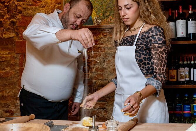 Florence: Tiramisu & Pasta Cooking Class with Unlimited Wine - Who should book this Florence cooking class?