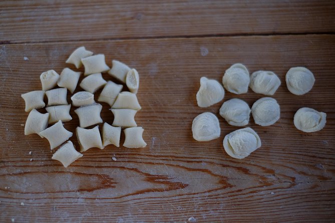 Fresh pasta and dinner in my biogarden - Shaping Orecchiette and Cavatelli by Hand