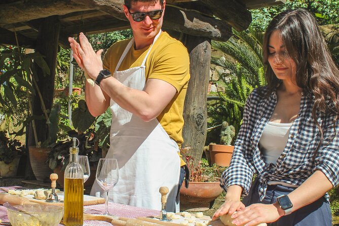Fresh pasta and Limoncello course in a lemon grove - Who will enjoy this experience most