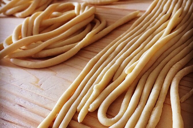 Fresh pasta with a view near Asti – Langhe, Roero, Monferrato - A pasta class in the Monferrato hills
