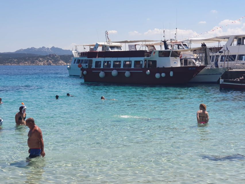 From Palau: La Maddalena Archipelago Boat Tour with Pasta - What the commentary adds, and where it may fall short