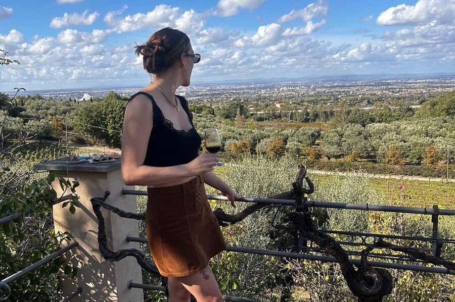 From Rome: Pasta Masterclass & Wine Tour in the Vineyard - Should you book the Minardi farmhouse experience?