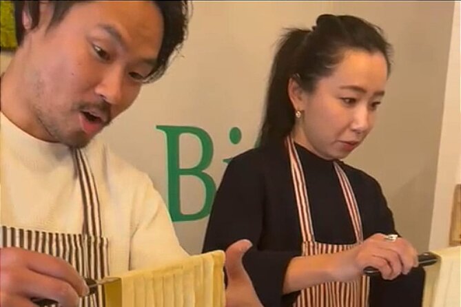 From Rome: Pasta & Tiramisù Cooking Class near Spanish Steps - Chef Roberto and the language question