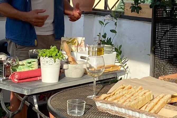Genoa: Hands-On Home cooking Class Pasta Pesto and more with wine - Who should book this class