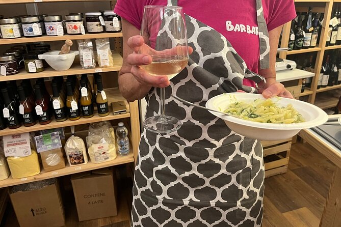 Genoese Pesto Lesson with Mortar, Pasta Tasting and Local Wine - Who Will Enjoy This Experience Most?