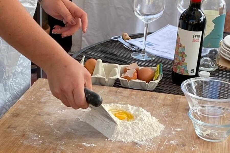 Genova: Homemade Pasta & Pesto Local Chef Class with Wine - Key points at a glance