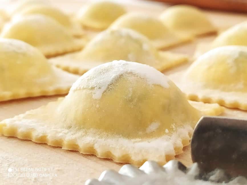 Gluten Free Pasta Class in Florence with limitless Wine - What happens during the three hours