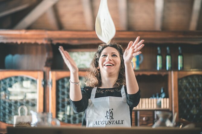 Gourmet Pizza Workshop and Wine Tasting - Local white and red wine with the meal