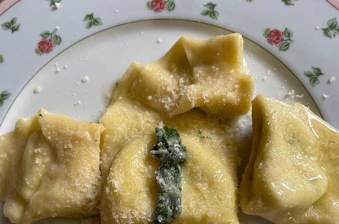 Handmade Pasta making Class with Chef Antonio - What the $83.08 price includes