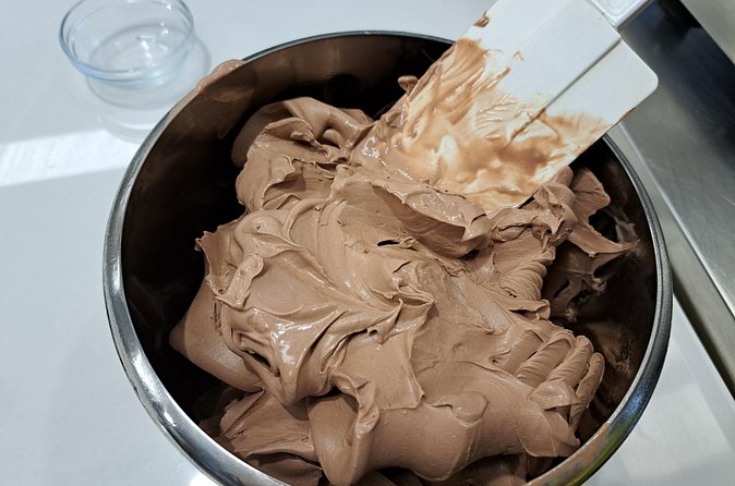 Hands On Pasta and Gelato Cooking Class in LUCCA - Learning to make seasonal Italian gelato