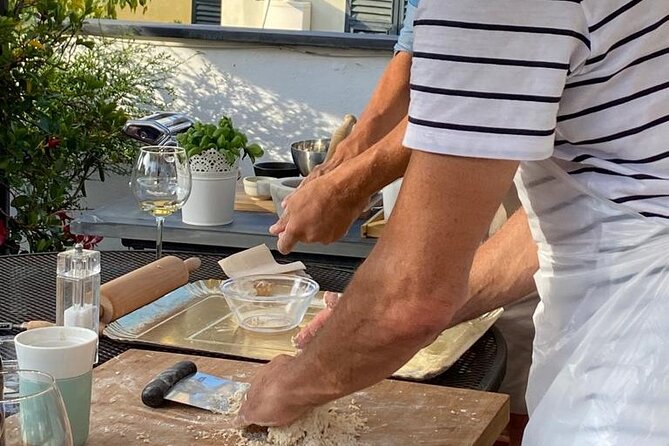 Homemade Pasta and Pesto Class with a Local Chef in Genoa - Making pasta in a Genoese palazzo