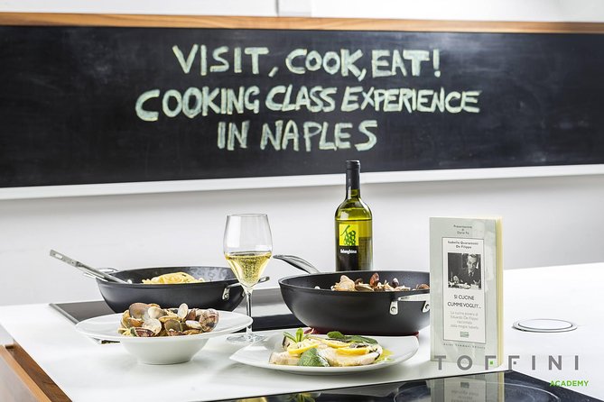 Homemade Pasta And Seafood Cooking Class with Dinner - Fried prawns and squid without a soggy crust
