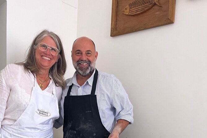 Homemade pasta Cooking Class & Home Restaurant in Rome - Lunch at Ale and Larry’s Table