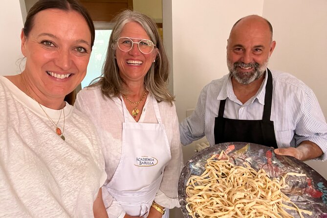 Homemade pasta Cooking Class & Home Restaurant in Rome - Fitting It Around Vatican Sightseeing
