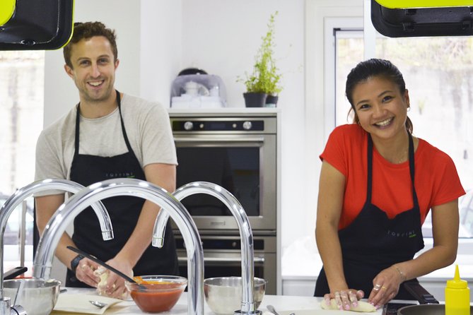 Homemade Pizza Class in Napoli - Chef Luigi and the teaching style
