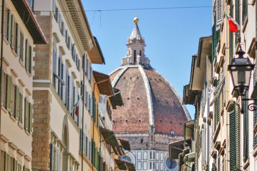 Illuminated Florence Tour for Kids with Gelato & Pizza - Why an evening walk works so well in Florence