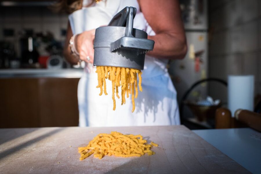 Ischia: Pasta & Tiramisu Cooking Class at a Local's Home - Booking flexibility helps, but read every message