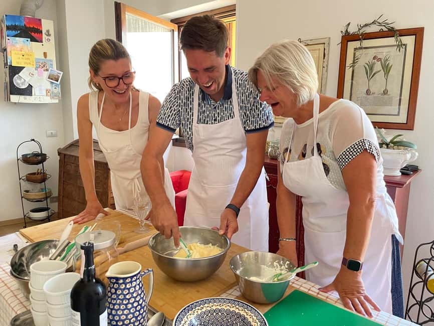 Iseo: Italian cooking class for homemade pasta and traditional desserts - Making Two Kinds of Fresh Pasta