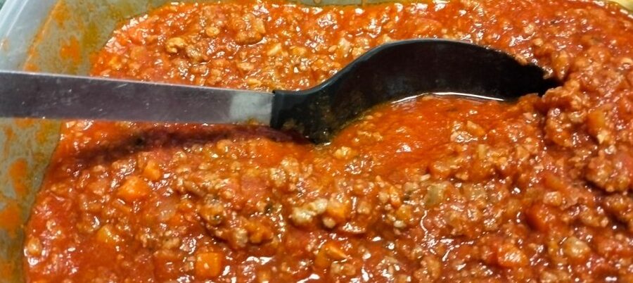 Learn and taste the real bolognese ragù and pasta making - The group-size question