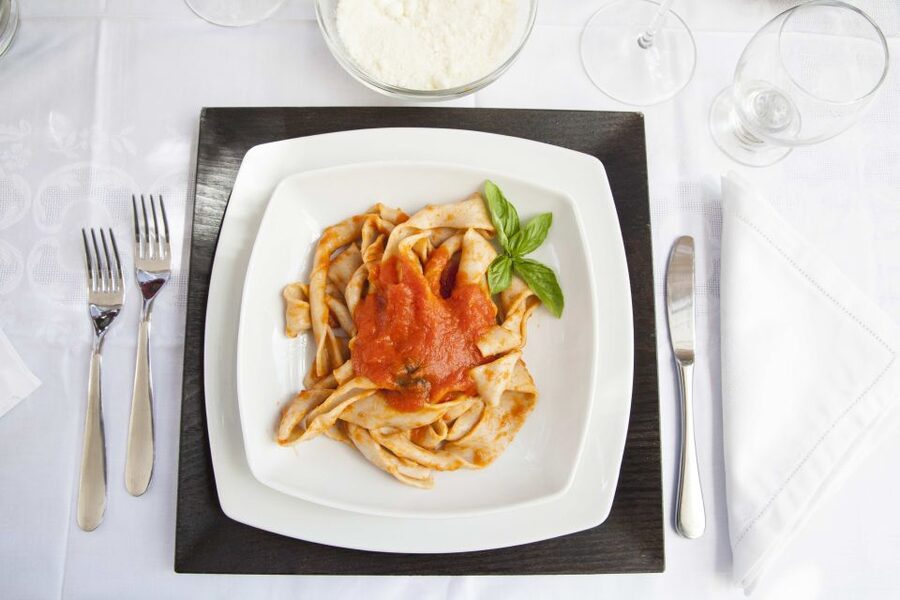 Lecce: Private Pasta-Making Class at a Local's Home - Key points at a glance