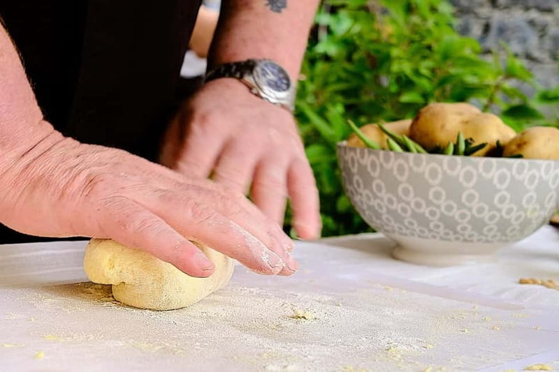 Levanto, Cinque terre: Fresh Pasta and Pesto cooking class - Starting with Ligurian food traditions