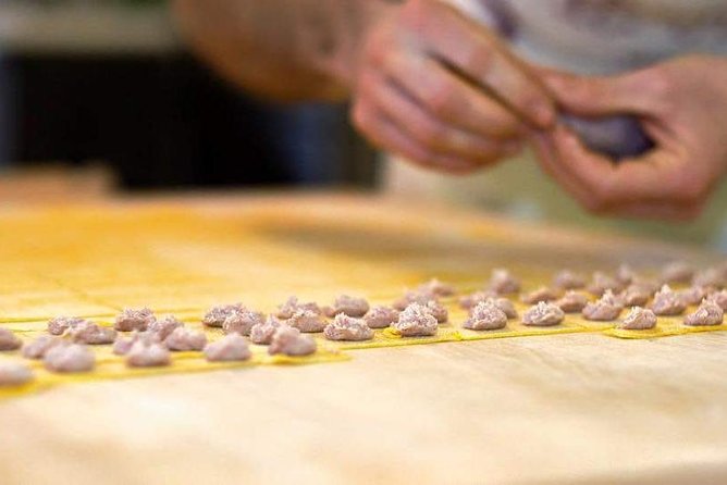 Make Homemade Pasta in Bologna with Professional Pasta Maker, Pio - Why hand-rolled pasta matters in Bologna