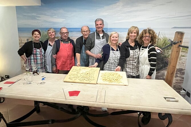 Make pasta, drink wine. Cooking class with transported included! - A first taste of Lecce before the flour hits the table