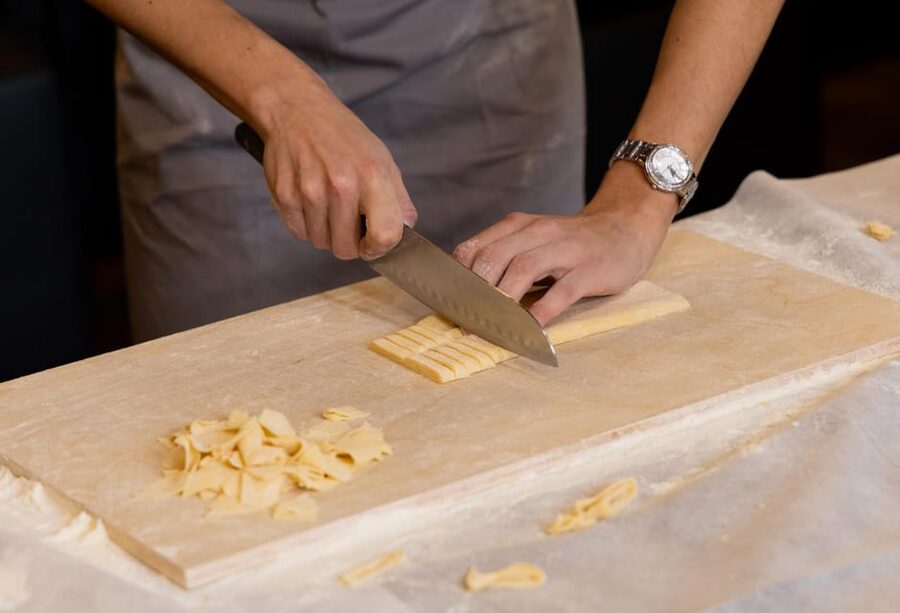 Masterclass: Aperol Spritz & Pasta Making Experience in Rome - Who will enjoy this class most
