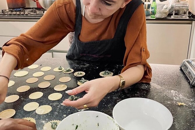 Milan - Discover the Italian flavors: Fresh Pasta and Tiramisu - Preparing tiramisu and waiting for the dessert