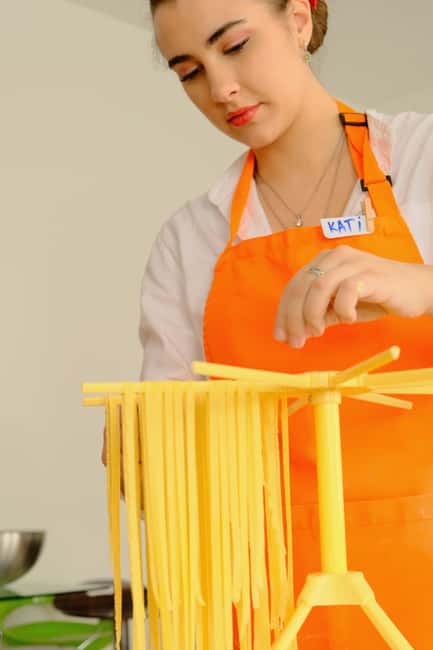 Milan: Fresh Pasta & Tiramisù Class in a Glamorous Home - Sitting Down to Eat What You Made
