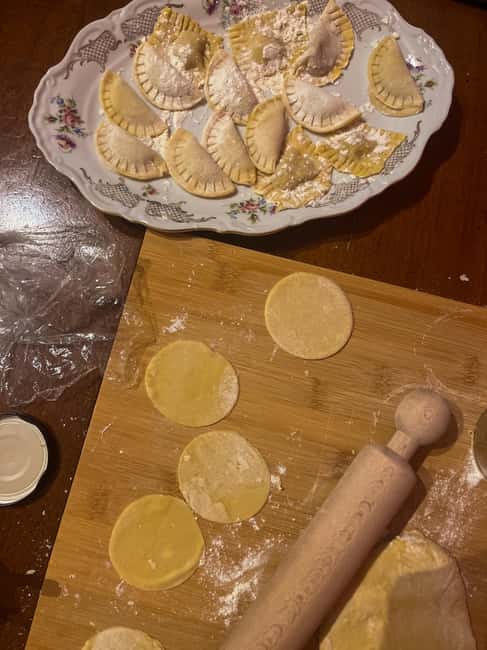 Milan: Homemade Pasta, Sauce, and Tiramisu Cooking Class - Tiramisu, or a chocolate finish