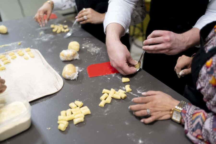 Milan: Pasta, Gnocchi and Tiramisù Cooking Class with Wine - Dietary requests and practical limits