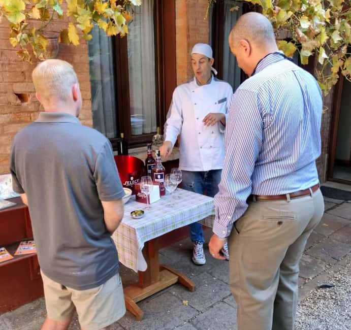 Milan: Pasta Mastery Workshop with Spritz and Tiramisù - Making pasta in Federico’s Milan home