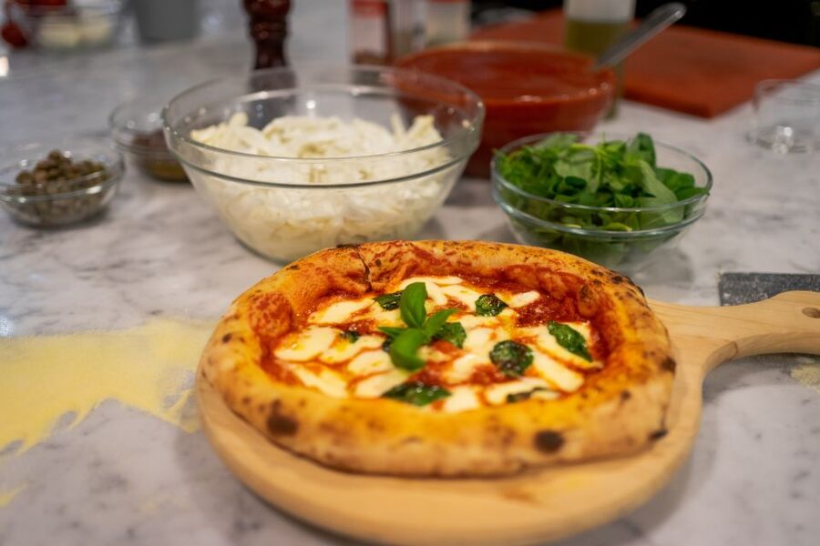 Milan: Pizza or Pasta and Gelato-Making Class with Wine - What the Milan Cooking Class Is Really Like