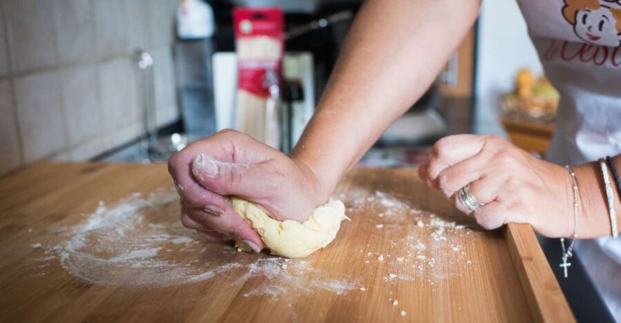 Modena: Pasta and Tiramisu Class at a Local's Home - Key points to know before booking