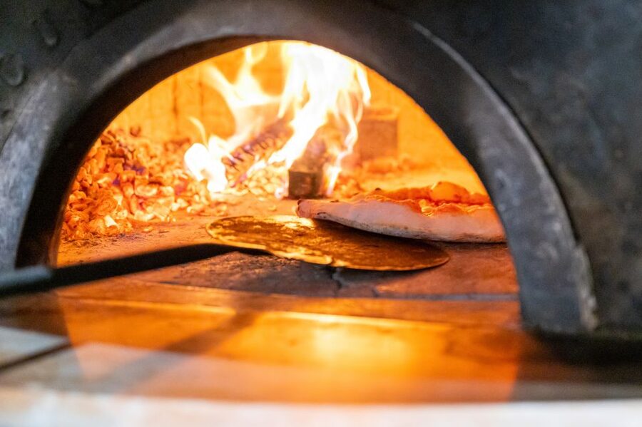 Naples: Authentic Neapolitan Pizza Making Class - Starting with pizza’s Neapolitan story