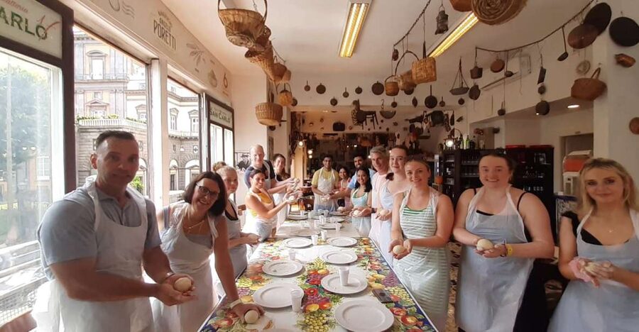 Naples: Neapolitan Pizza and Tiramisù Making Class - What this Naples pizza class is really like