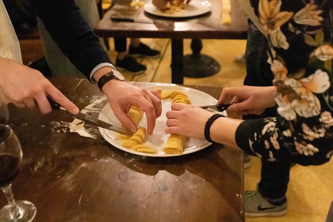 Naples Pasta Class: Fettuccine & Ravioli with Grandma’s Recipe - Shaping fettuccine and ricotta ravioli