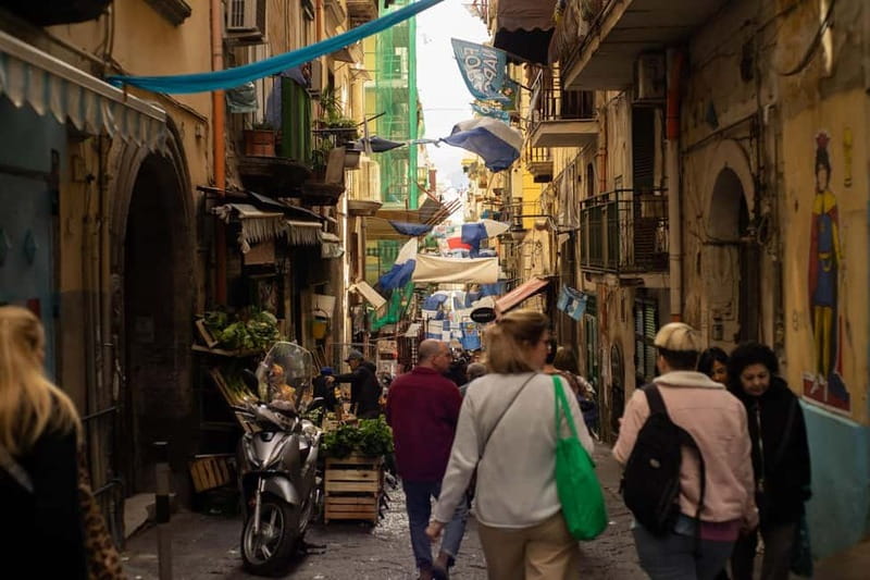 Naples: Pasta, Wine & Authentic Food Tour - Who should book this food tour?
