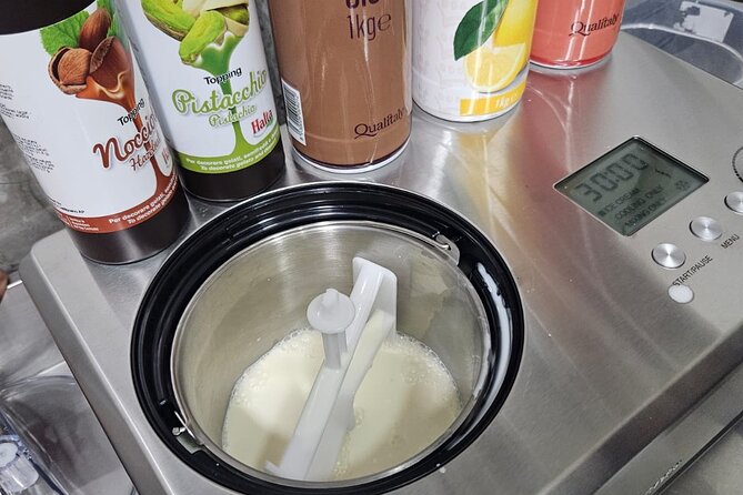 Naples: Pizza and Gelato Making Class - Why the chefs matter to the experience