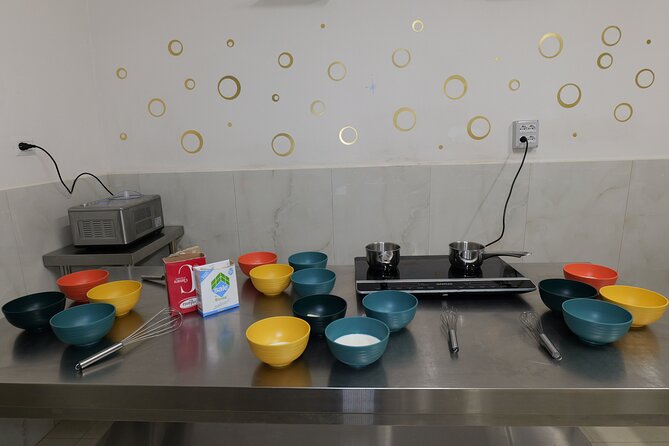 Naples: Pizza and Gelato Making Class - Price and what the $71 covers