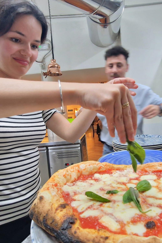 Naples: Pizza Making Class with Local Pizzaiolo - What Could Be Better