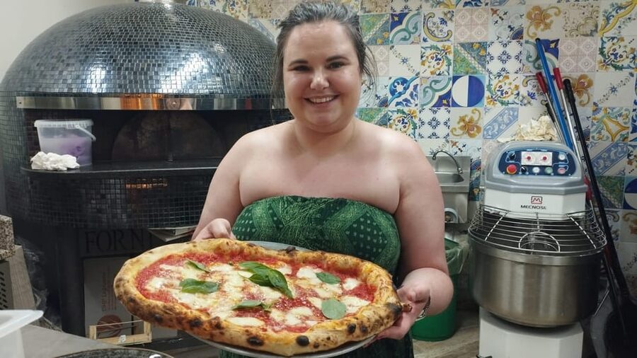 Naples: Pizza Making Class with Neapolitan Chef and drink - Antipasti and a drink before the main event
