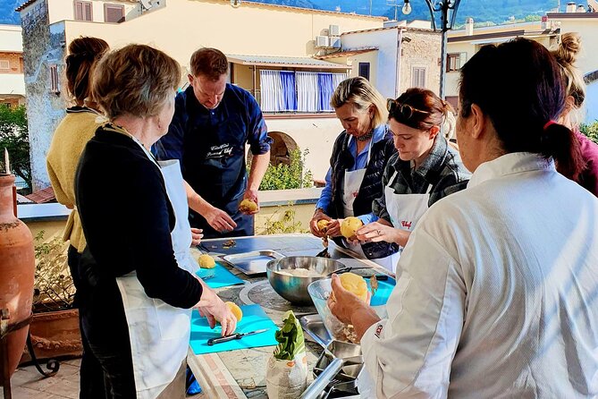 Naples Small-Group Homemade Neapolitan Gnocchi Cooking Class - Lunch or Dinner: Choosing the Better Time