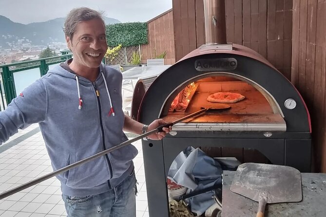 Neapolitan DOC Pizza Class And Cooking in a Wood Oven at a Local's house - How the small group changes the mood