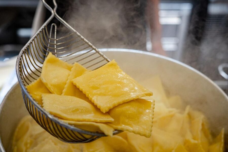 Neighborhood shopping & Homemade Pasta ! - Timing, meeting details, and flexibility